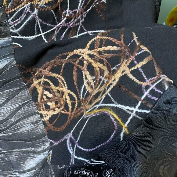 Unique Vintage Statement Papillon Jacket - Picture 10 of 13